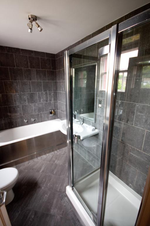 Hotel The Cawdor à Llandeilo Extérieur photo